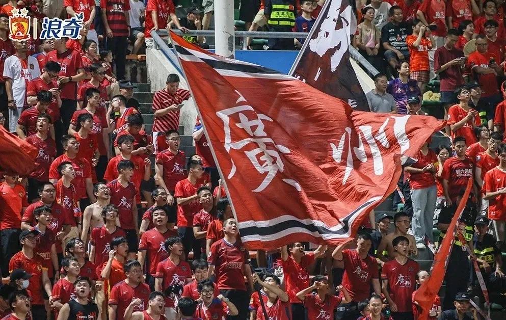 开云体育平台官网入口-广州恒大客场不敌鲁能，积分陷低谷的简单介绍